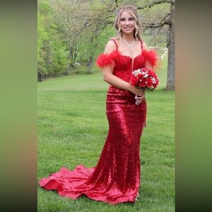 Size 4 Amara Prom dress